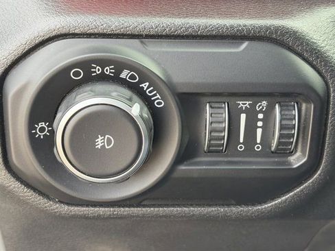 Used 2020 Jeep Wrangler Rubicon w/ Steel Bumper Group image 12