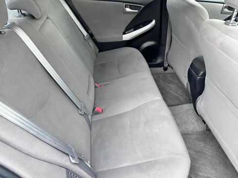 Used 2013 Toyota Prius Three image 9