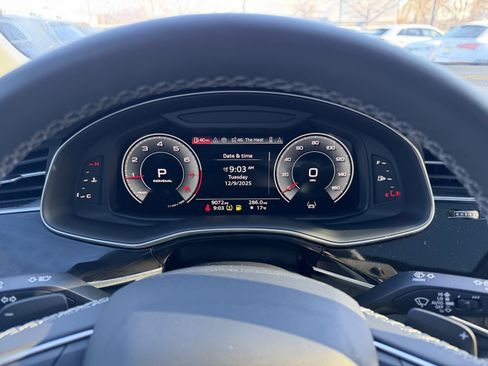 Used 2025 Audi Q7 2.0T Premium w/ Convenience Package image 20