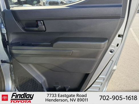 Certified 2025 Toyota Tacoma SR5 AWD/4WD image 16
