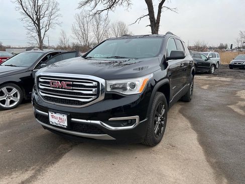 Used 2018 GMC Acadia SLT image 1