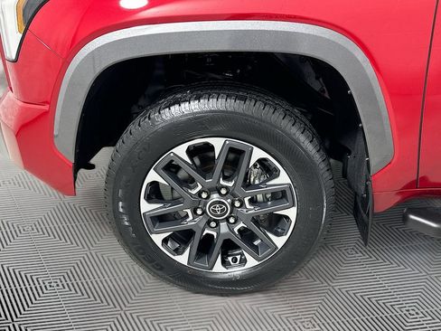 Used 2024 Toyota Tundra Limited AWD/4WD image 25