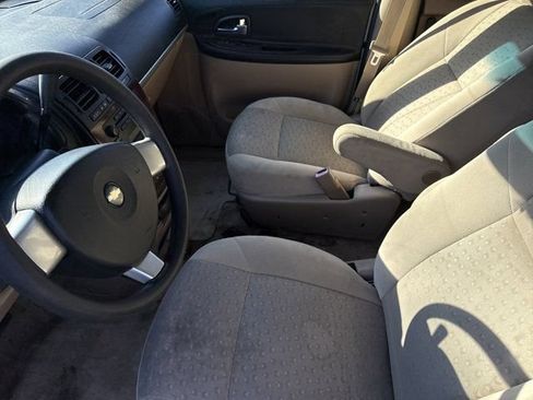 Used 2005 Chevrolet Uplander w/ Climate Package FWD image 12