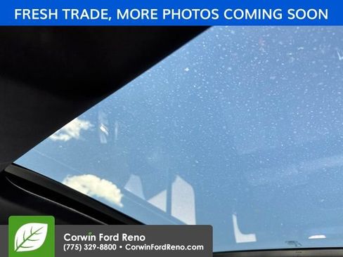 Used 2023 Land Rover Defender 110 X-Dynamic SE AWD/4WD image 18