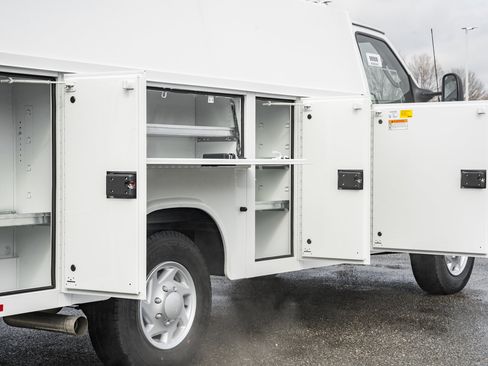 New 2026 Ford E-350 and Econoline 350 Super Duty w/ Power Equipment Group image 21