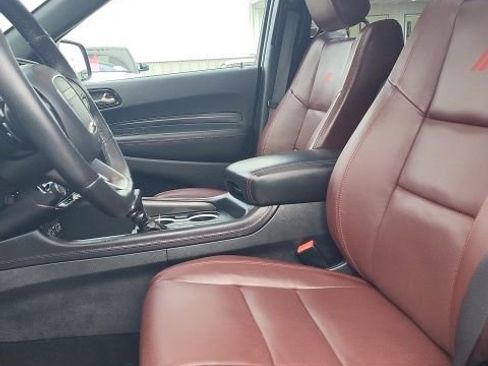 Used 2024 Dodge Durango GT image 11