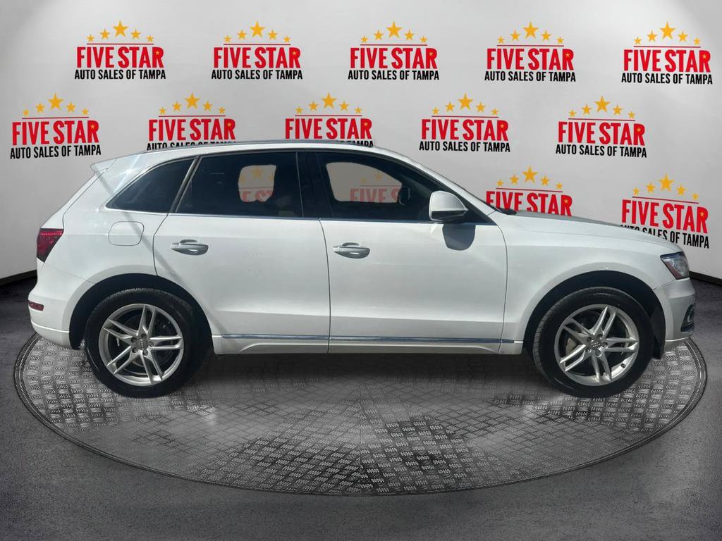 Used 2017 Audi Q5 2.0T Premium Plus w/ Technology Package AWD/4WD image 8