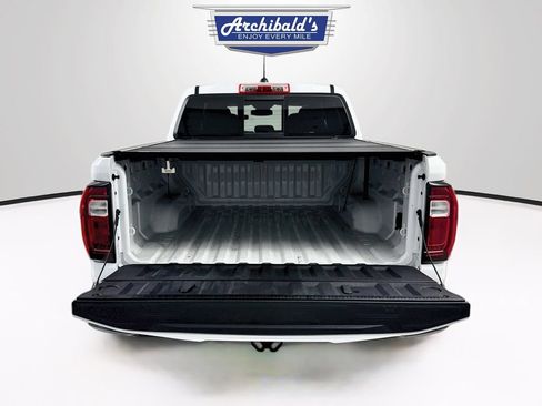 Used 2024 GMC Canyon Elevation w/ Convenience Package AWD/4WD image 25