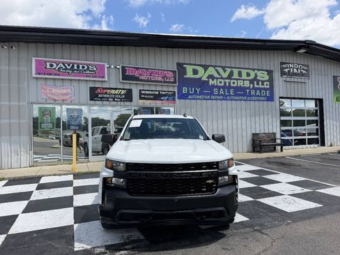 Used 2019 Chevrolet Silverado 1500 W/T w/ WT Fleet Convenience Package AWD/4WD image 3
