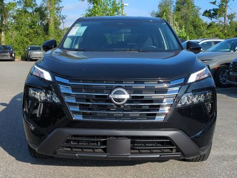 Used 2025 Nissan Rogue SV AWD/4WD image 8