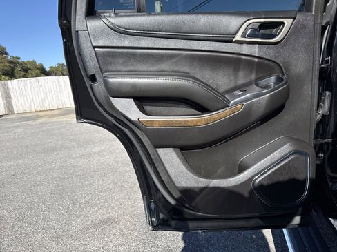 Used 2018 GMC Yukon Denali w/ Denali Ultimate Package image 39