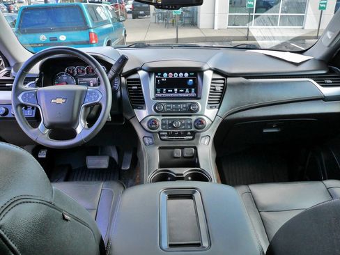 Used 2018 Chevrolet Tahoe LT image 20