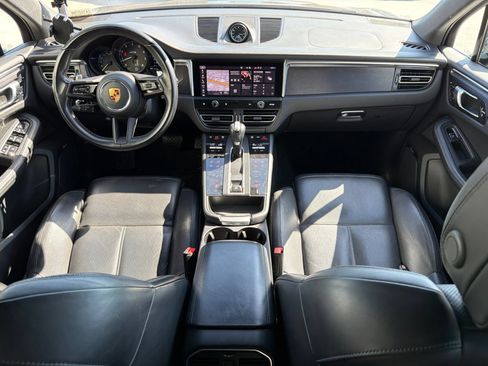 Used 2022 Porsche Macan GTS AWD/4WD image 6