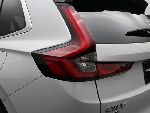 Certified 2023 Honda CR-V Sport image 40