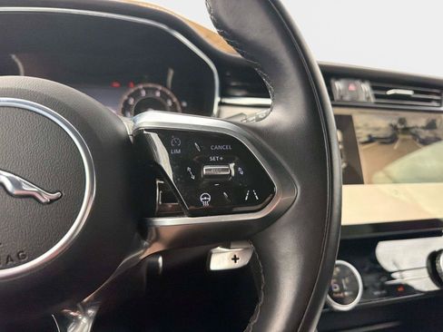 Used 2024 Jaguar F-PACE R-Dynamic S AWD/4WD image 30