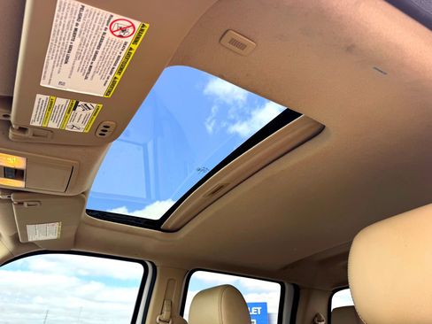 Used 2016 Ford F350 Lariat w/ Lariat Ultimate Package AWD/4WD image 14