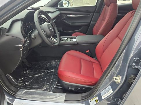 New 2026 MAZDA MAZDA3 Carbon image 16