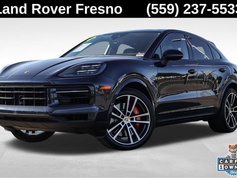 Used 2024 Porsche Cayenne S AWD/4WD image 1