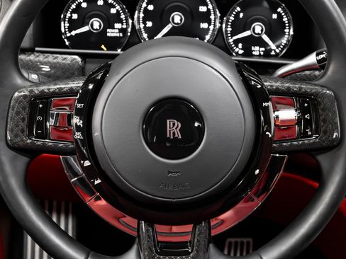 Used 2021 Rolls-Royce Cullinan Black Badge AWD/4WD image 78