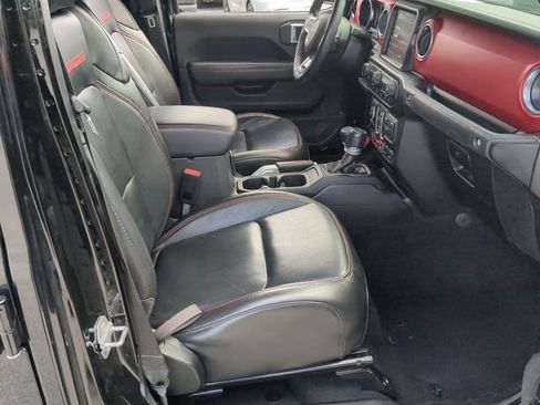 Used 2020 Jeep Gladiator Rubicon w/ Dual Top Group AWD/4WD image 35