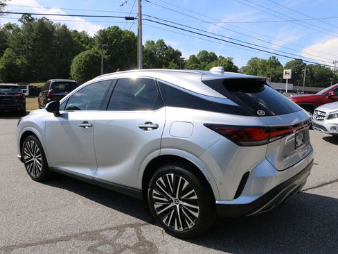 Used 2024 Lexus RX 350 Premium Plus w/ Convenience Package FWD image 3