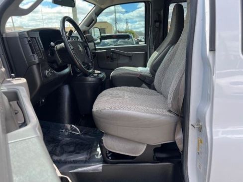 Used 2023 Chevrolet Express 2500 LS w/ Driver Convenience Package RWD image 19