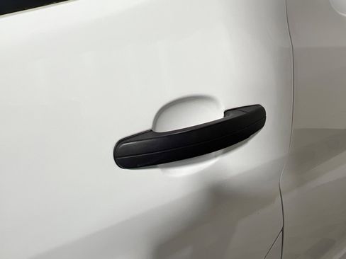 Used 2024 Ford Transit 250 Low Roof w/ Exterior Upgrade Package image 15