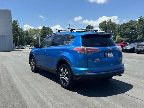 Used 2016 Toyota RAV4 LE FWD image 23