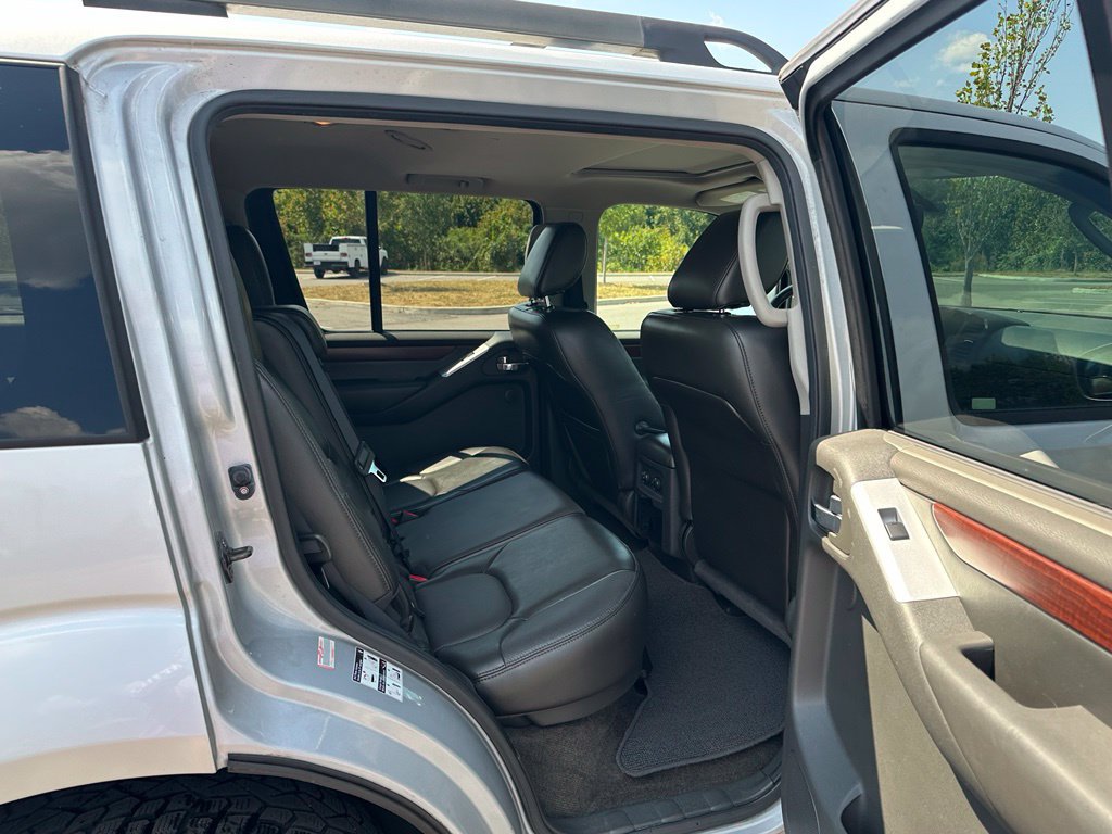 Used 2012 Nissan Pathfinder LE RWD image 21