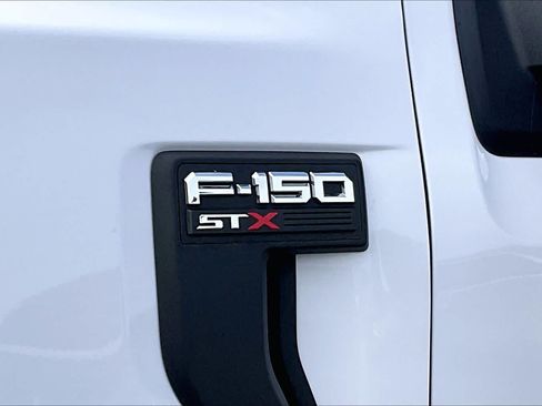 Used 2021 Ford F150 XL w/ STX Appearance Package AWD/4WD image 27