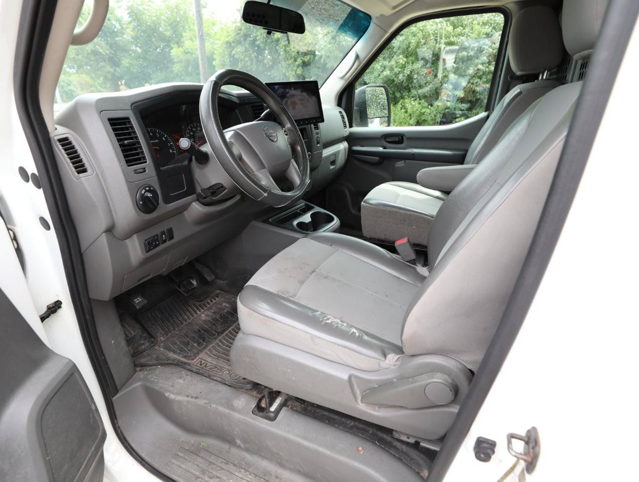 Used 2017 Nissan NV 2500 S w/ Power Basic Package RWD image 16