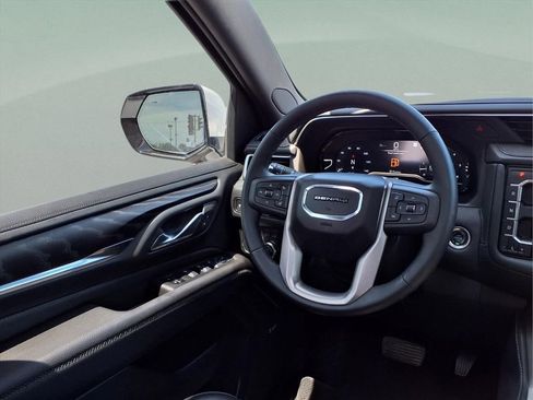 Certified 2024 GMC Yukon Denali AWD/4WD image 26