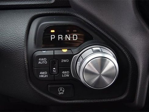 Used 2025 RAM 1500 Laramie image 18