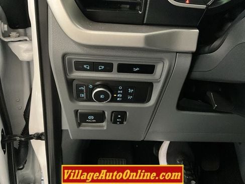 Used 2022 Ford F150 XLT w/ Equipment Group 302A High AWD/4WD image 20