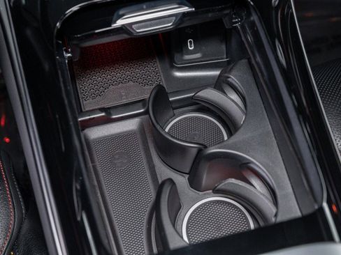 New 2025 Mercedes-Benz GLC 43 AMG 4MATIC image 22