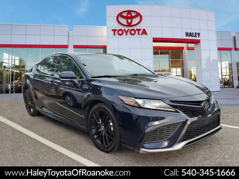 Certified 2022 Toyota Camry XSE w/ Navigation Package FWD image 1