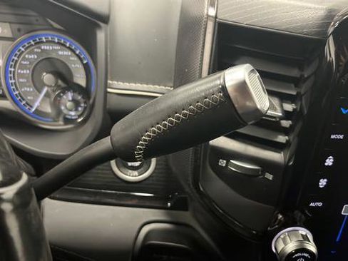 Used 2022 RAM 3500 Limited AWD/4WD image 19