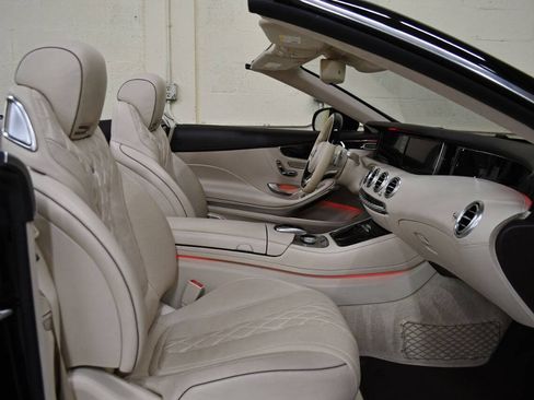 Used 2017 Mercedes-Benz S 550 Cabriolet image 12