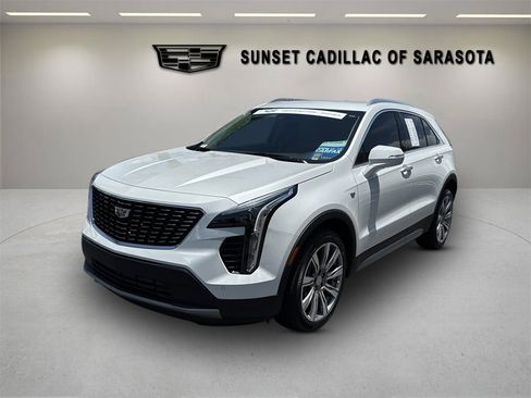 Certified 2023 Cadillac XT4 Premium Luxury w/ Cold Weather Package FWD image 8