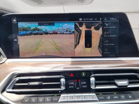 Used 2023 BMW X5 xDrive40i w/ Premium Package AWD/4WD image 22