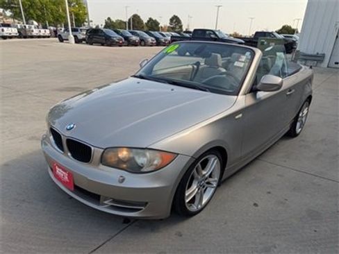 Used 2010 BMW 128i Convertible image 24