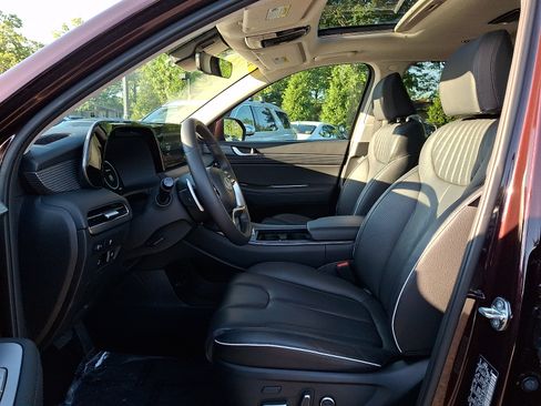 Used 2023 Hyundai Palisade Limited FWD image 14