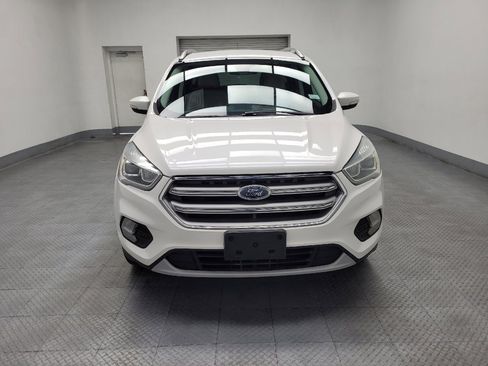 Used 2017 Ford Escape Titanium image 14