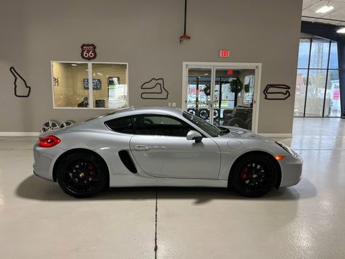 Used 2016 Porsche Cayman S image 50