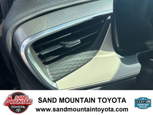 Used 2024 Buick Encore GX Avenir w/ Avenir Convenience Package image 15