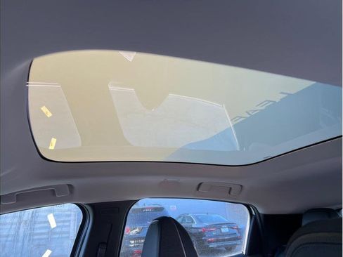 New 2026 Nissan Leaf Platinum+ w/ Floor Mat Package (Platinum+) image 2