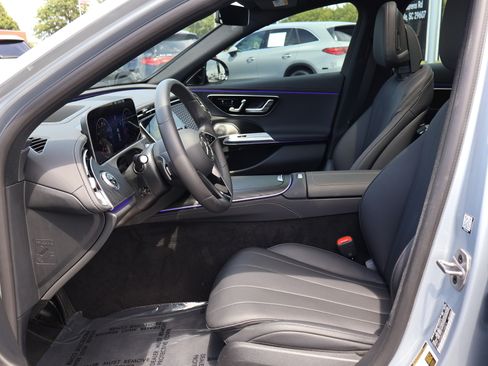 Certified 2025 Mercedes-Benz E 350 Sedan w/ Digital Light Package image 10
