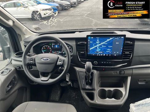 Used 2024 Ford Transit 350 XLT image 33