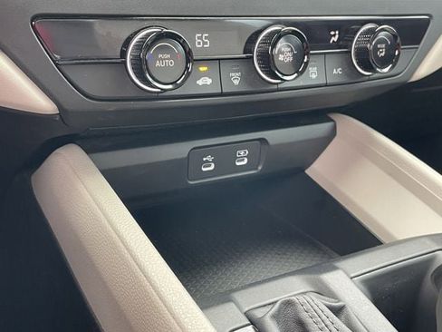 Used 2025 Honda Accord LX image 18