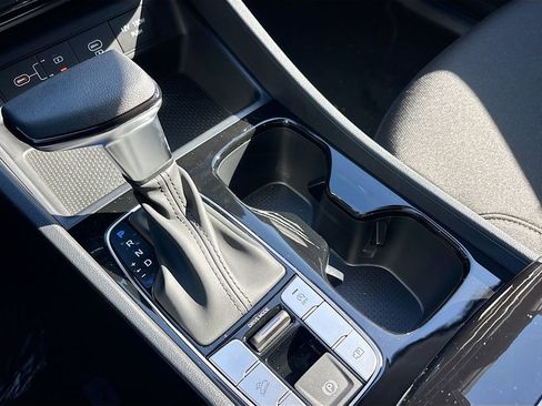 New 2026 Hyundai Tucson SEL image 16